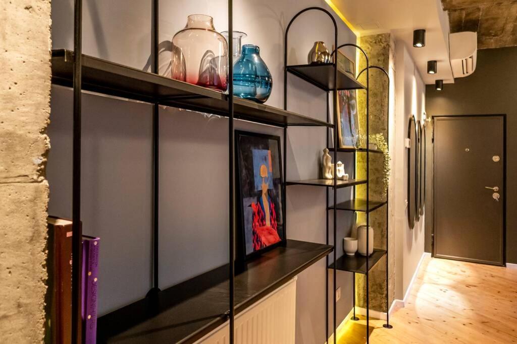 Апартаменты Marvellous Design 2Br Old Town Бухарест Экстерьер фото