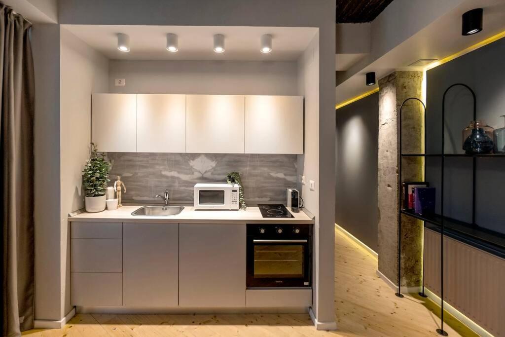 Апартаменты Marvellous Design 2Br Old Town Бухарест Экстерьер фото